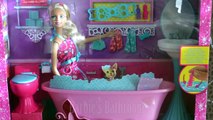Barbie Life in The Dreamhouse - Barbie Glam Bathroom & Glam Swimming Pool with Barbie Dolls