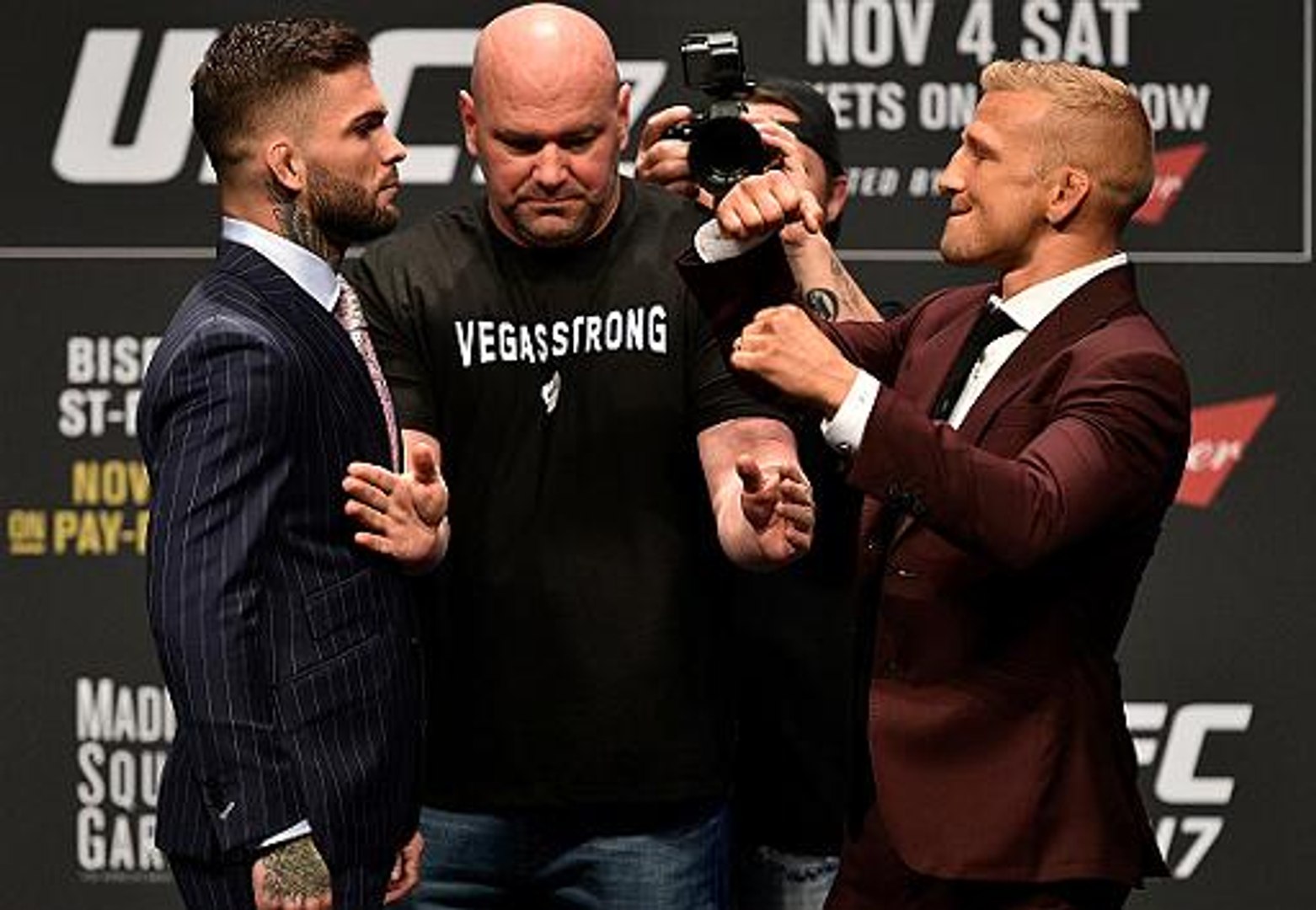 tolv Udseende Intrusion UFC 217: Bisping vs St-Pierre - Las Vegas Press Conference Highlights -  video Dailymotion