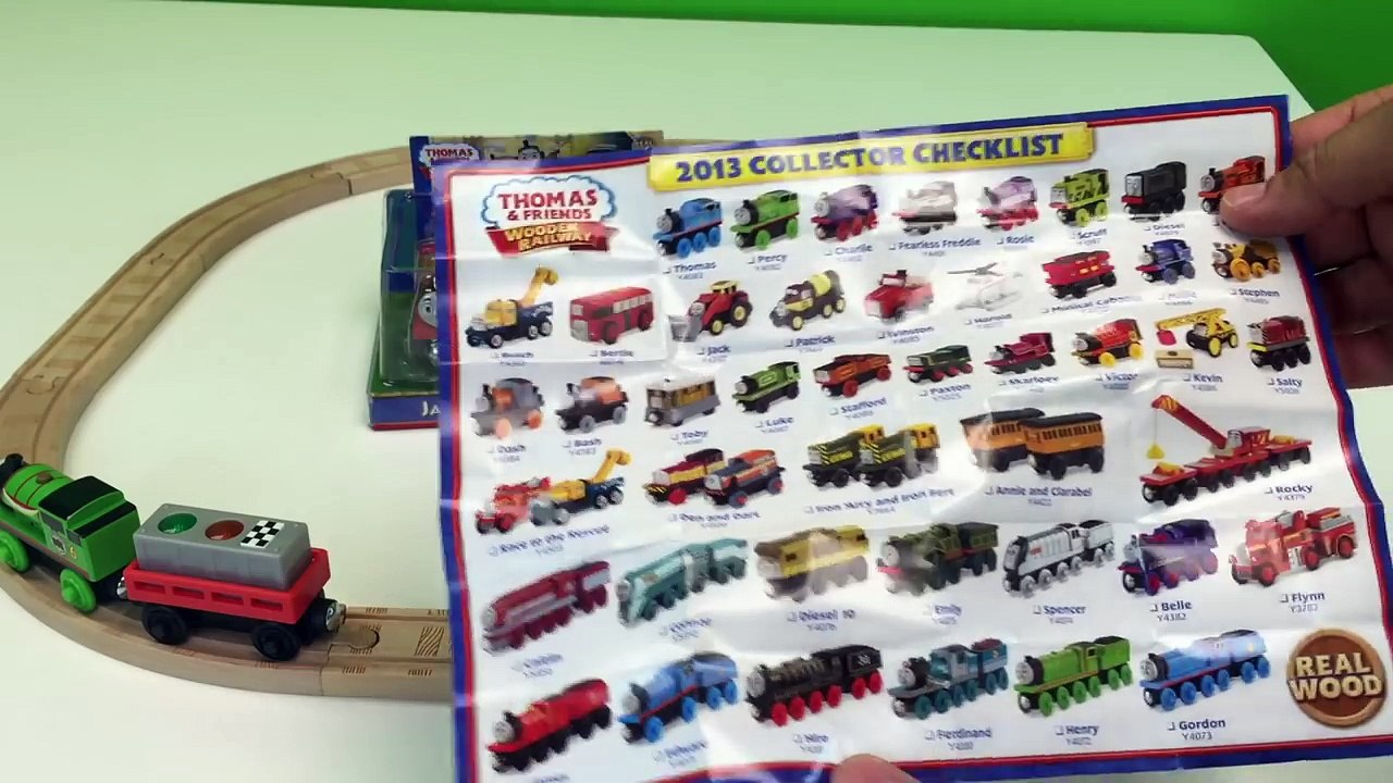 Thomas Wooden Railway Fisher Price Mystery Train Unboxing