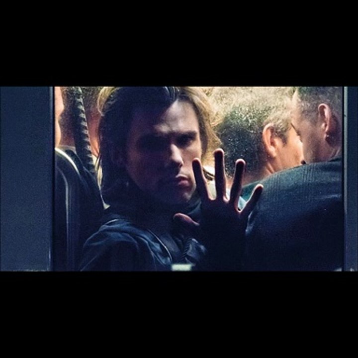Orelsan - Paradis // La fête est finie (2017)