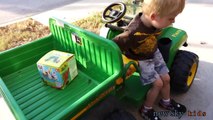 Toy Tror Videos for Children - Peg Perego John Deere Gator at the Park