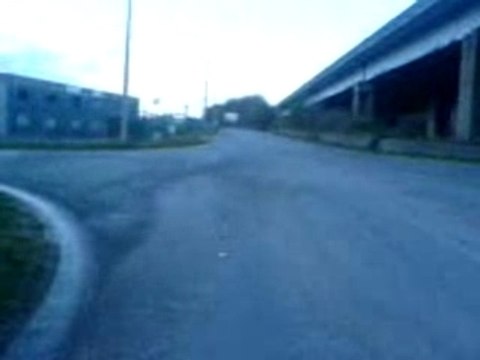 Stuntro De Djé En Cours De Reglage