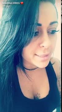 Shanna Kress : vivement accusée de trop montrer ses fesses, elle répond !