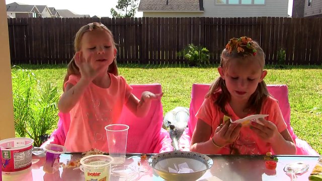 EAT IT OR WEAR IT CHALLENGE - Magic Box Toys Collector