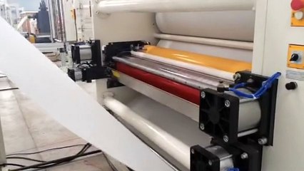 ماكينة تصنيع مناديل و ورق التواليت