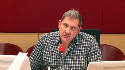 Michel Cymes : "Manger debout va vous faire prendre des kilos"