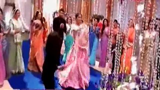 KARTIK NE MARA NAIRA KO DHAKA-Yeh Rishta Kya Kehlata Hai 20 OCT 2017 News(1)