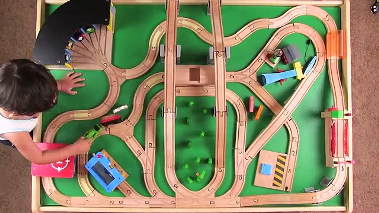 Thomas and Friends Wooden Play Table | Thomas Train and the Garbage Chute | Toy Trains for Kids