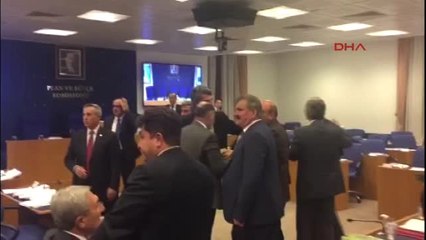 Plan ve Bütçe Komisyonu'nda Milletvekilleri Birbirinin Üzerine Yürüdü