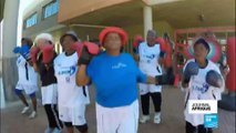 Afrique du Sud : les mamies boxent contre la solitude !