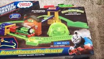 Thomas ve Arkadaşları Toys R Us Alışveriş çılgınlığı Trenler ve Setleri