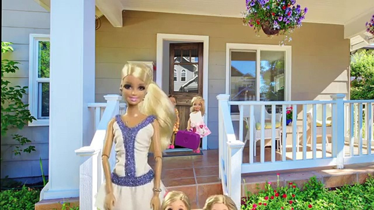 Barbie - Chelseas First Sleepover