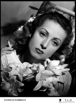 Danielle Darrieux, une grande carrière en quatre chiffres