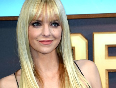 Anna Faris talks split from Chris Pratt in new book