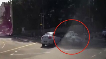 [이브닝] "어디서 나왔지?" 유령차 영상 논란 후끈 / YTN