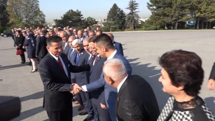 Vali Topaca ve Muhtarlar Anıtkabir'de