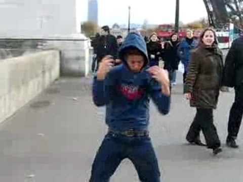 Tecktonik le 11 novembre 2007 004