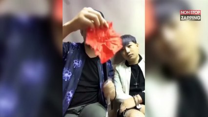 Il tente de faire des tours de magie, son ami le ridiculise (vidéo)
