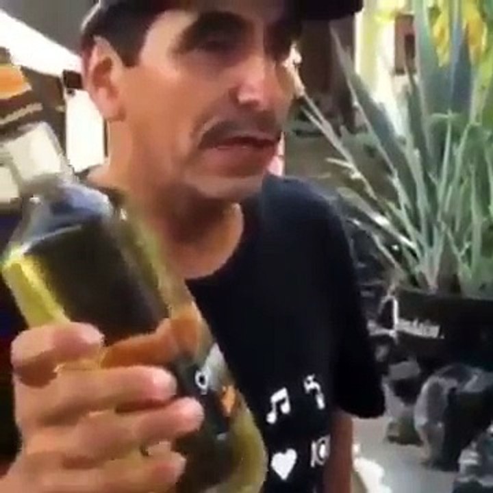 Mi tío orando por nosotros los bebedores