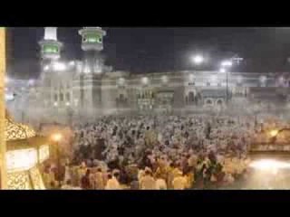 Hacı adayları Kabe'de son akşam namazını kıldı