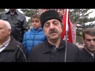 Erzurum'da 10 binler, ecdadın anısına tabyalara yürüdü