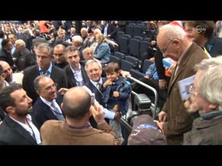 Aziz Yıldırım, üyelerle yakından ilgilendi