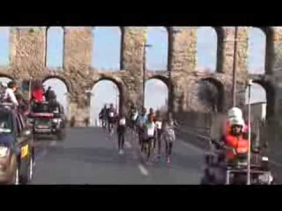 İstanbul Maratonu'nda 30 km Kenya ve Etiyopyalıların yarışına sahne oldu