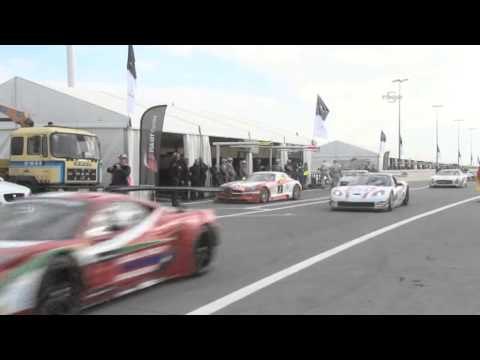 Baku World Challenge araba yarışı heyecanı başladı