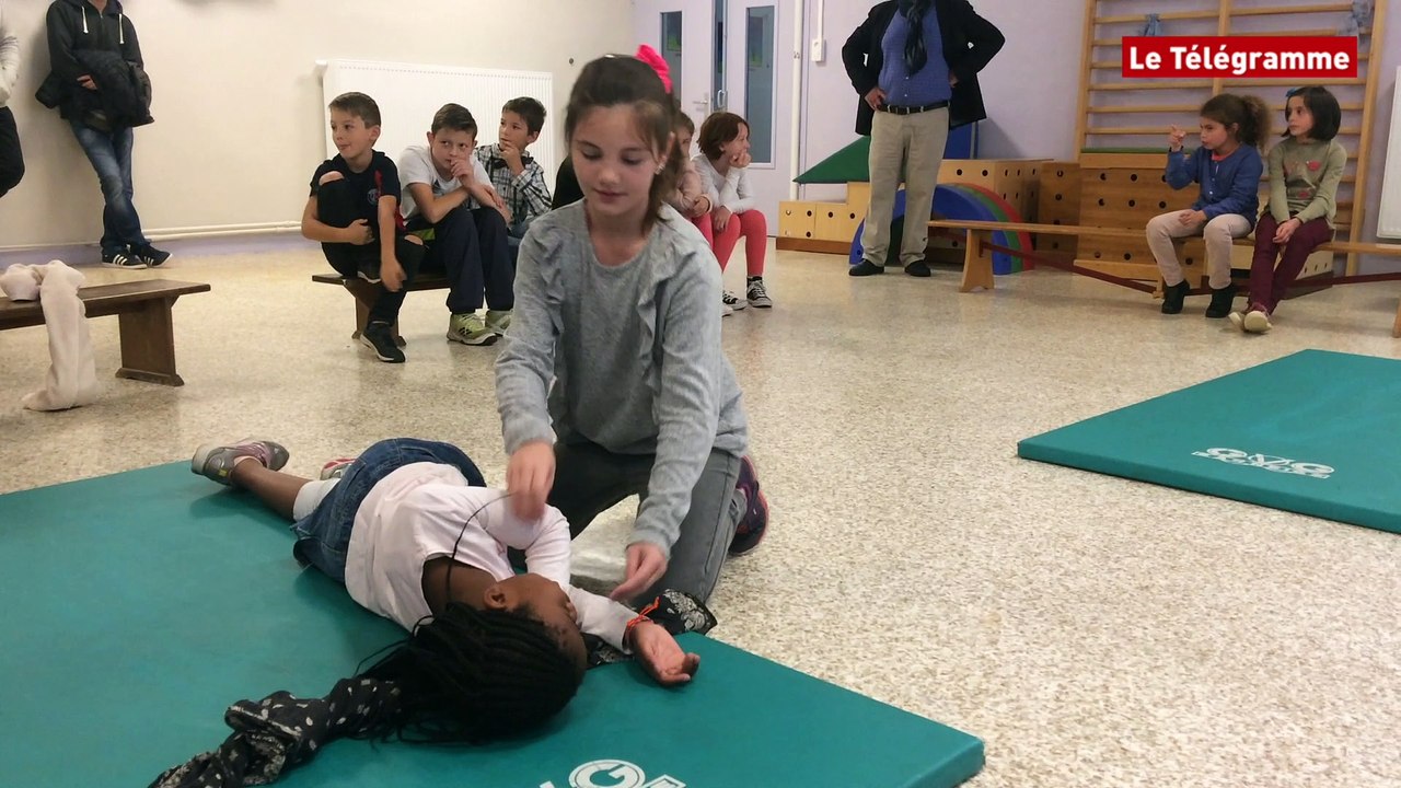 Quimper. Les gestes de premiers secours appris aux petits Quimpérois