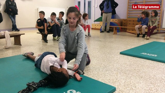 Quimper. Les gestes de premiers secours appris aux petits Quimpérois