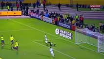 Omar Da Fonseca a 58 ans : Tous ses commentaires complètement fous sur Lionel Messi (vidéo)