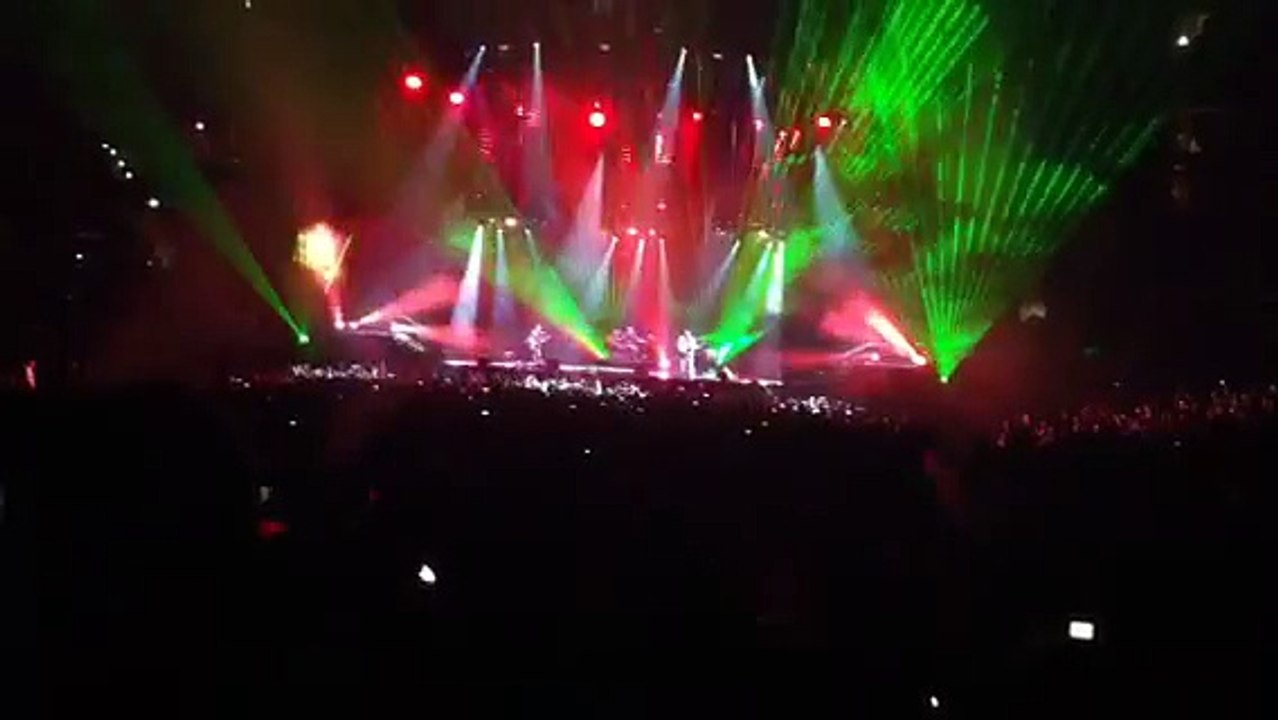 Muse - New Born, Staples Center, Los Angeles, CA, USA 9/26/2010