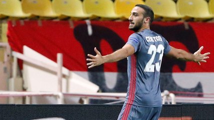 UEFA, Beşiktaşlı Cenk Tosun'u Haftanın Oyuncusu Ödülü'ne Aday Gösterdi
