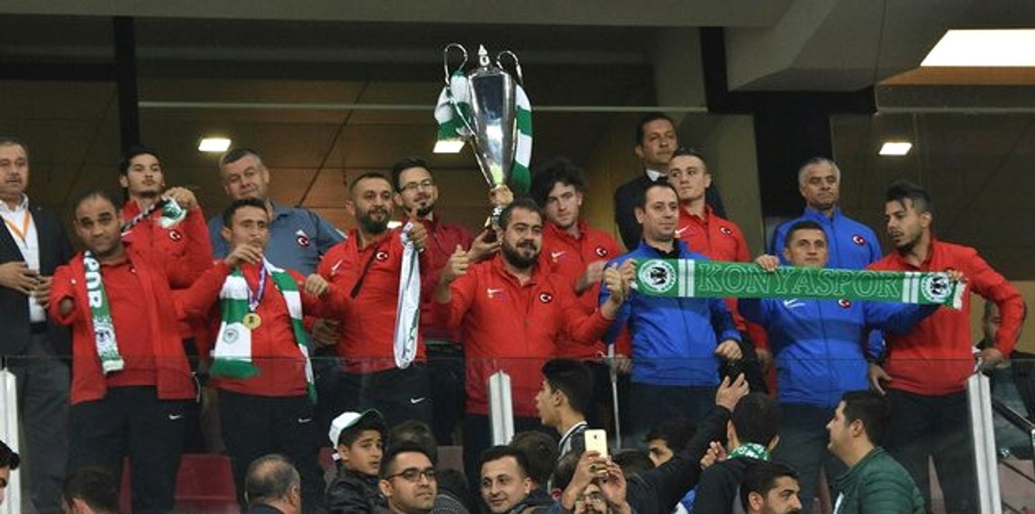 Avrupa Şampiyonu Olan Ampute Milli Takımı, Konyaspor'un Avrupa Maçını İzledi