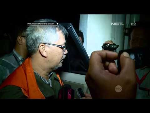 Akil Mochtar Diperiksa Penyidik Polri - IMS