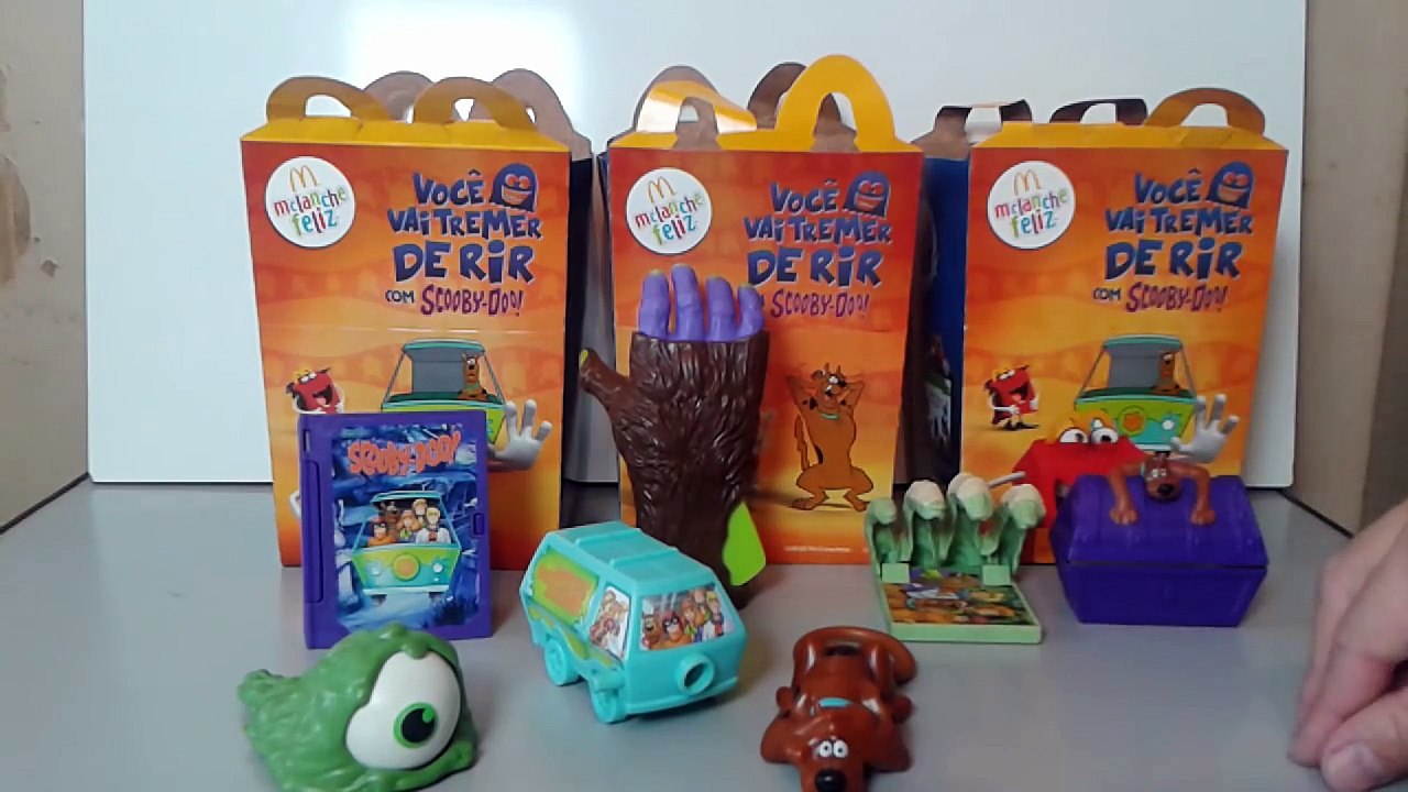 Coleção Scooby doo mc lanche feliz new ( trocando as baterias )