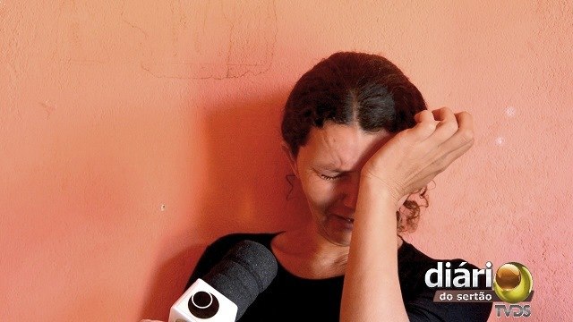 Família de Cajazeiras que sofre com fome pede ajuda