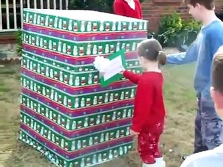 Soldier, Hiding in a Box, Surprises Daughter on Christmas