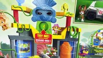 PAW PATROL JUNGLE RESCUE MONKEY TEMPLE WITH MONKEY MANDY & TRACKER AND HIS JUNGLE RESCUE VEHICLE