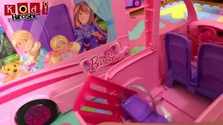 Review Mega Trailer da Barbie