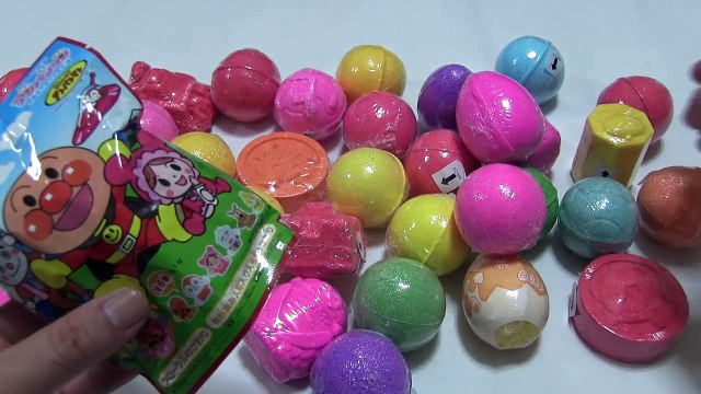 びっくらたまご×40 アンパンマン 妖怪ウォッチ ポケモン ディズニー 仮面ライダー プリキュア ぐでたま バスボール アニメ おもちゃ Disney Frozen Pokemon Bath ball