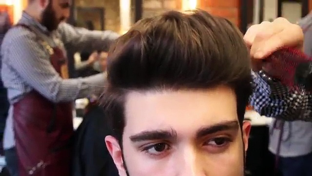 BIG VOLUME QUIFF - Mens Haircut & Hairstyle Trend 2017 Tutorial