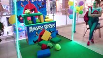 Гигантский ANGRY Birds КЕПКА ЧЕЛЛЕНДЖ ИГРОВАЯ КОМНАТА ВЛОГ | Elli Di