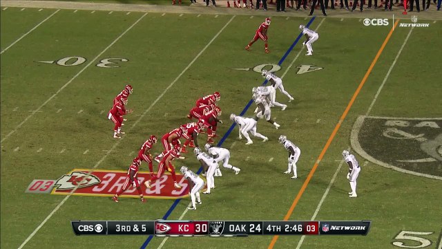 Oakland Raiders defensive end Khalil Mack comes up BIG on third-down sack