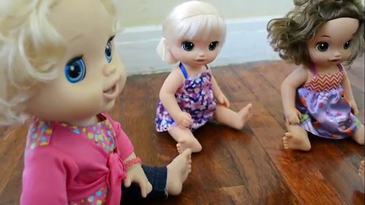 Boss Baby Movie! Baby Alive & Boss Baby Go To School Dance!