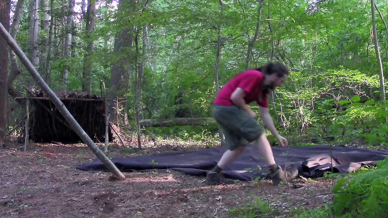 How I made my Survival Shelter on History Channels ALONE