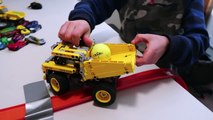 Dump Truck Lego Technic Timelapse