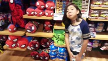 Tsum Tsum Toy Hunting at the Disney Store!