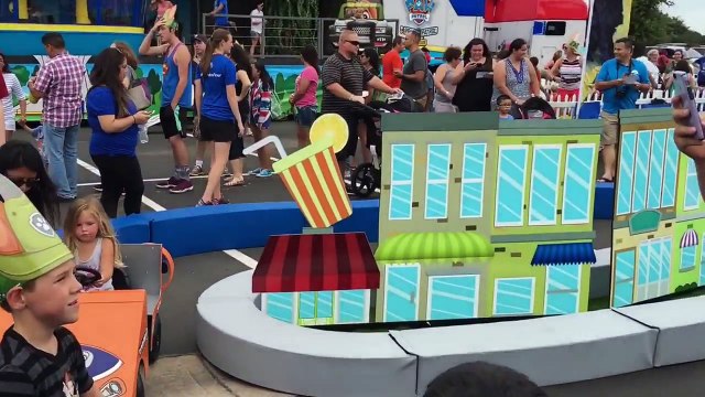 The Paw Patroller Tour! Meeting the Paw Patrol and being onboard the Paw Patroller! Roll Patrol Tour