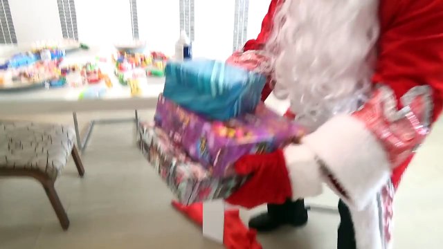 Щенячий Патруль ПЛОХОЙ САНТА Bad Santa Баба Яга заколдовала Санту Мишка из мультика Маша и Медведь